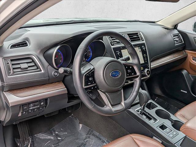Used 2018 Subaru Outback 2.5i Touring AWD/4WD image 10