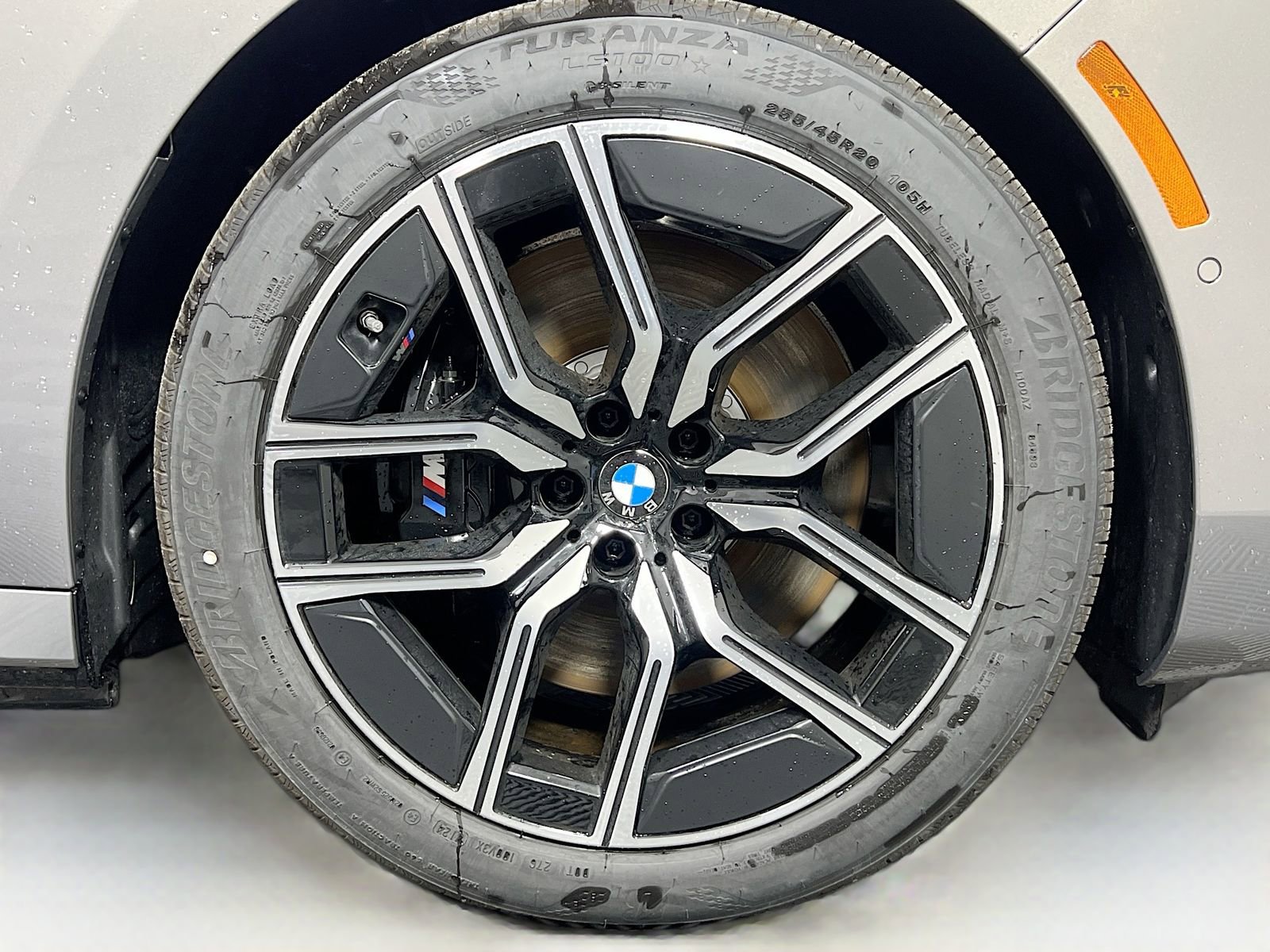 New 2025 BMW i7 xDrive60 AWD/4WD image 34