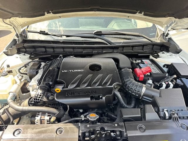 Used 2023 Nissan Altima 2.0 SR FWD image 26