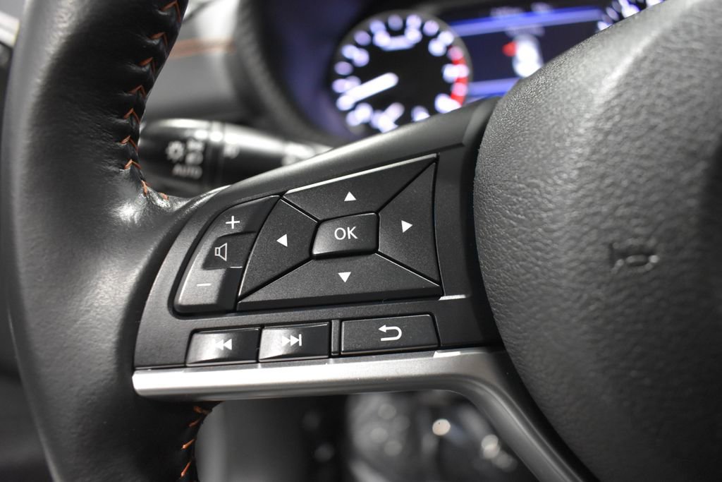 Used 2023 Nissan Sentra SR w/ Electronics Package image 25