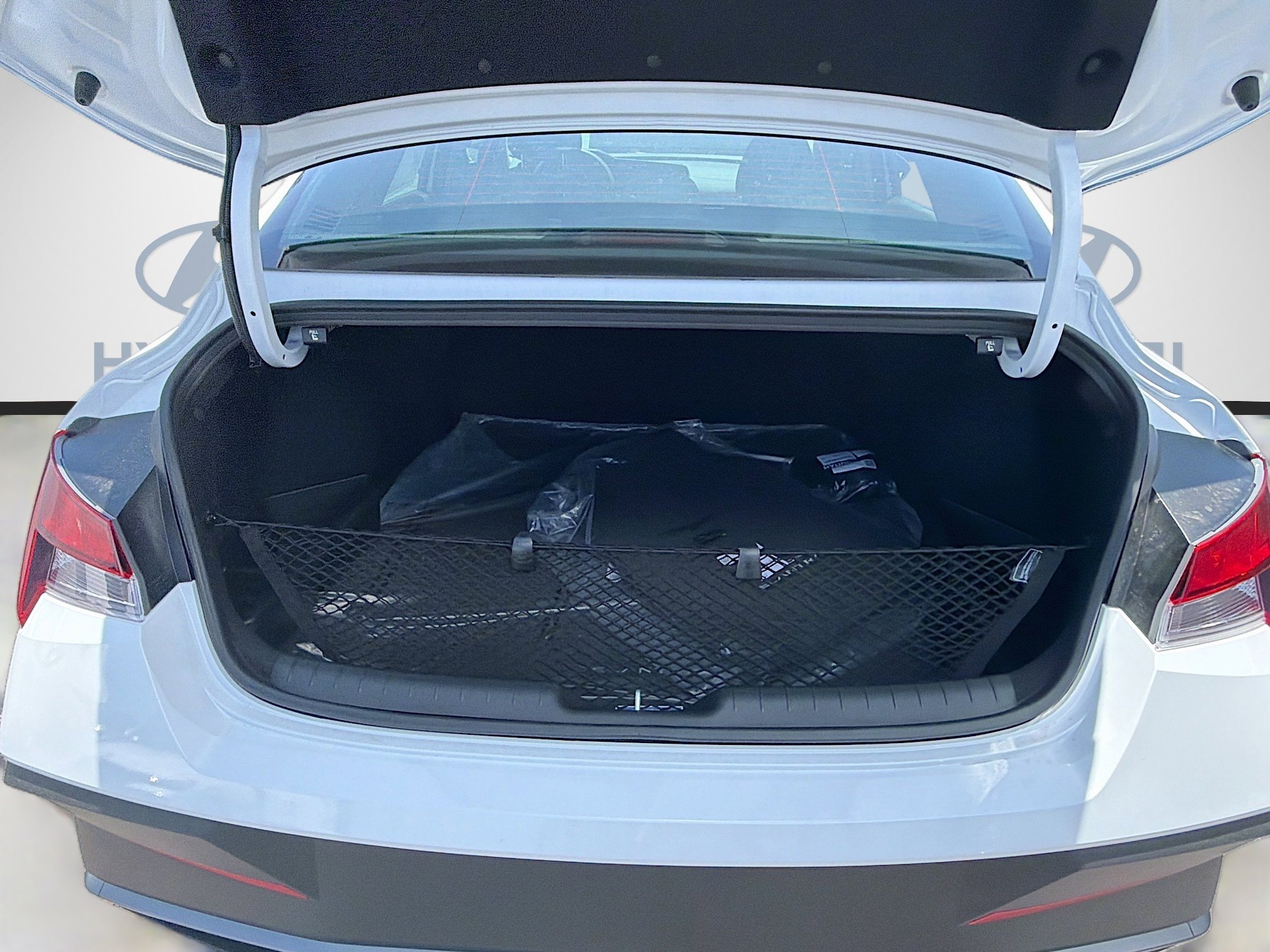 New 2026 Hyundai Elantra SE FWD image 18