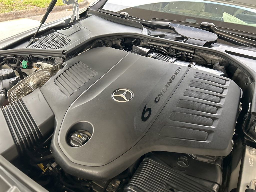 Used 2024 Mercedes-Benz S 580e 4MATIC Sedan w/ AMG Line image 11