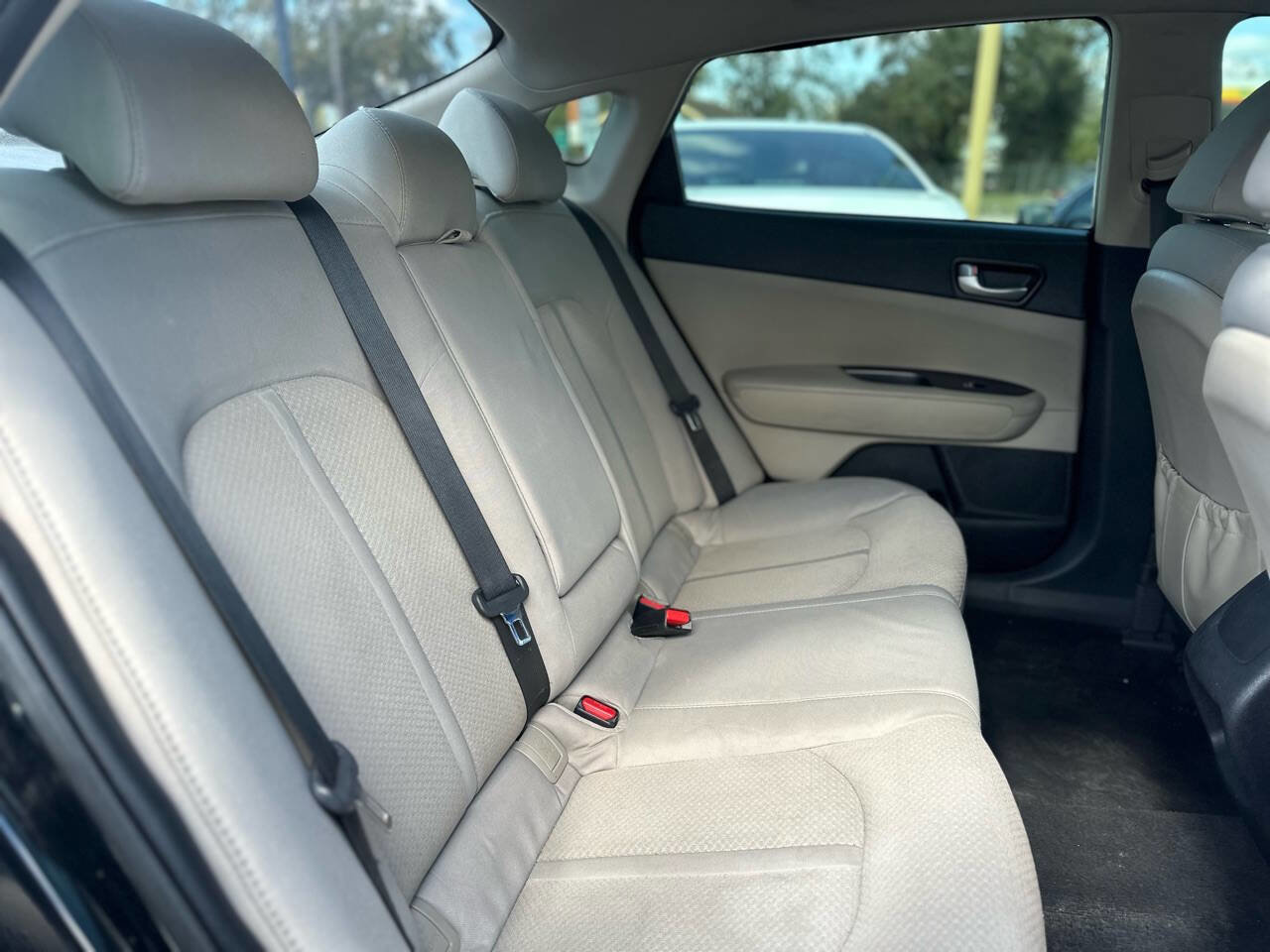 Used 2018 Kia Optima LX image 22