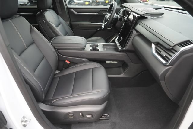 Used 2024 GMC Acadia Elevation w/ Super Cruise Package image 21