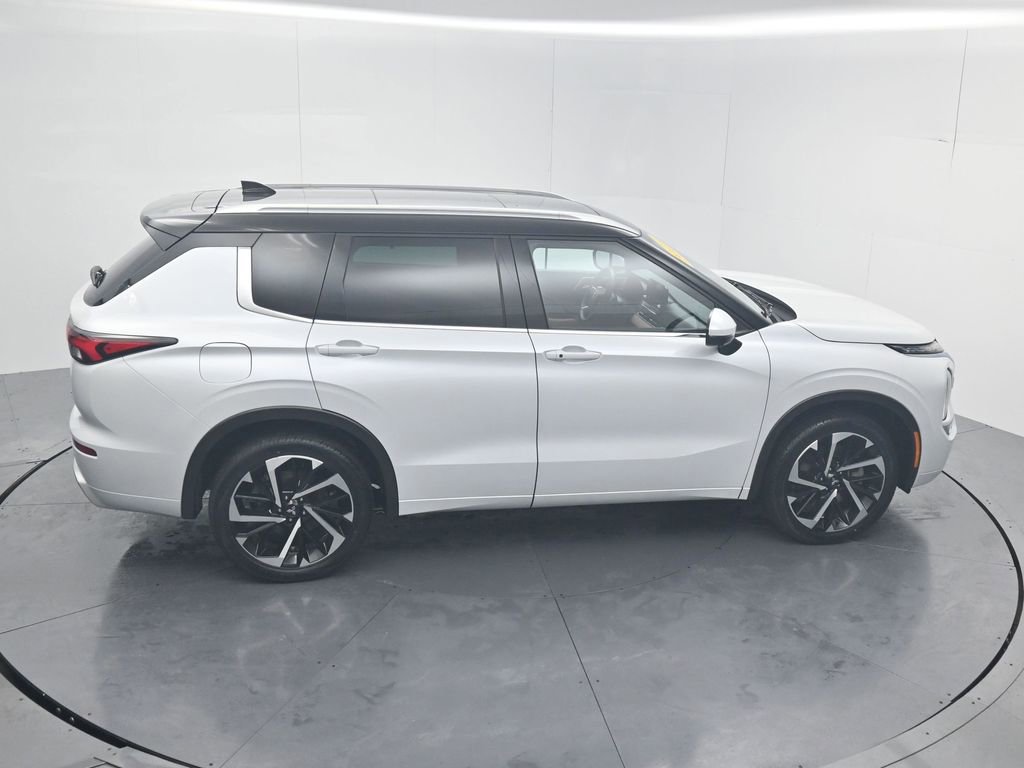 Used 2023 Mitsubishi Outlander SEL 40th Anniversary image 50