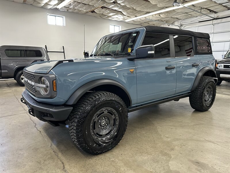 Used 2023 Ford Bronco Badlands AWD/4WD image 6