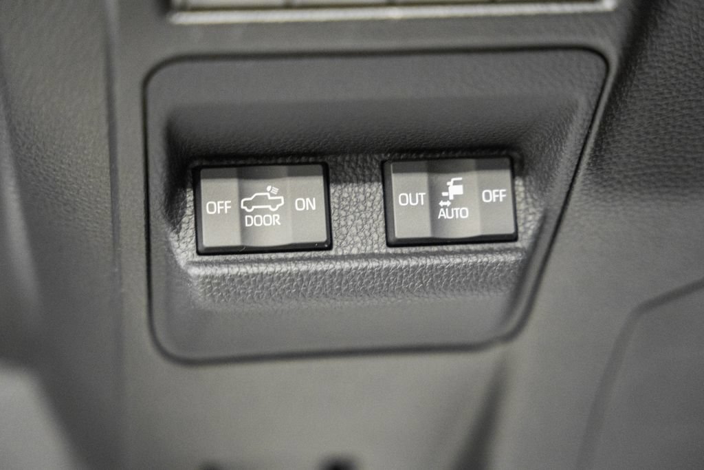 New 2026 Toyota Tacoma Limited AWD/4WD image 39