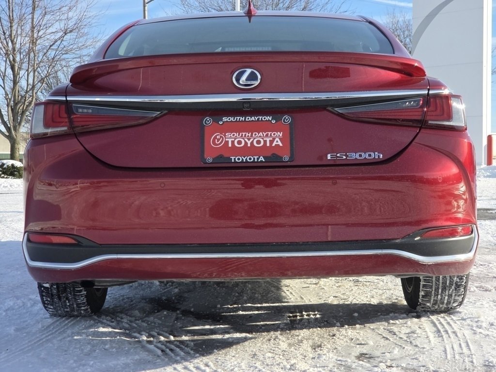 Used 2021 Lexus ES 300h w/ Premium Package image 26