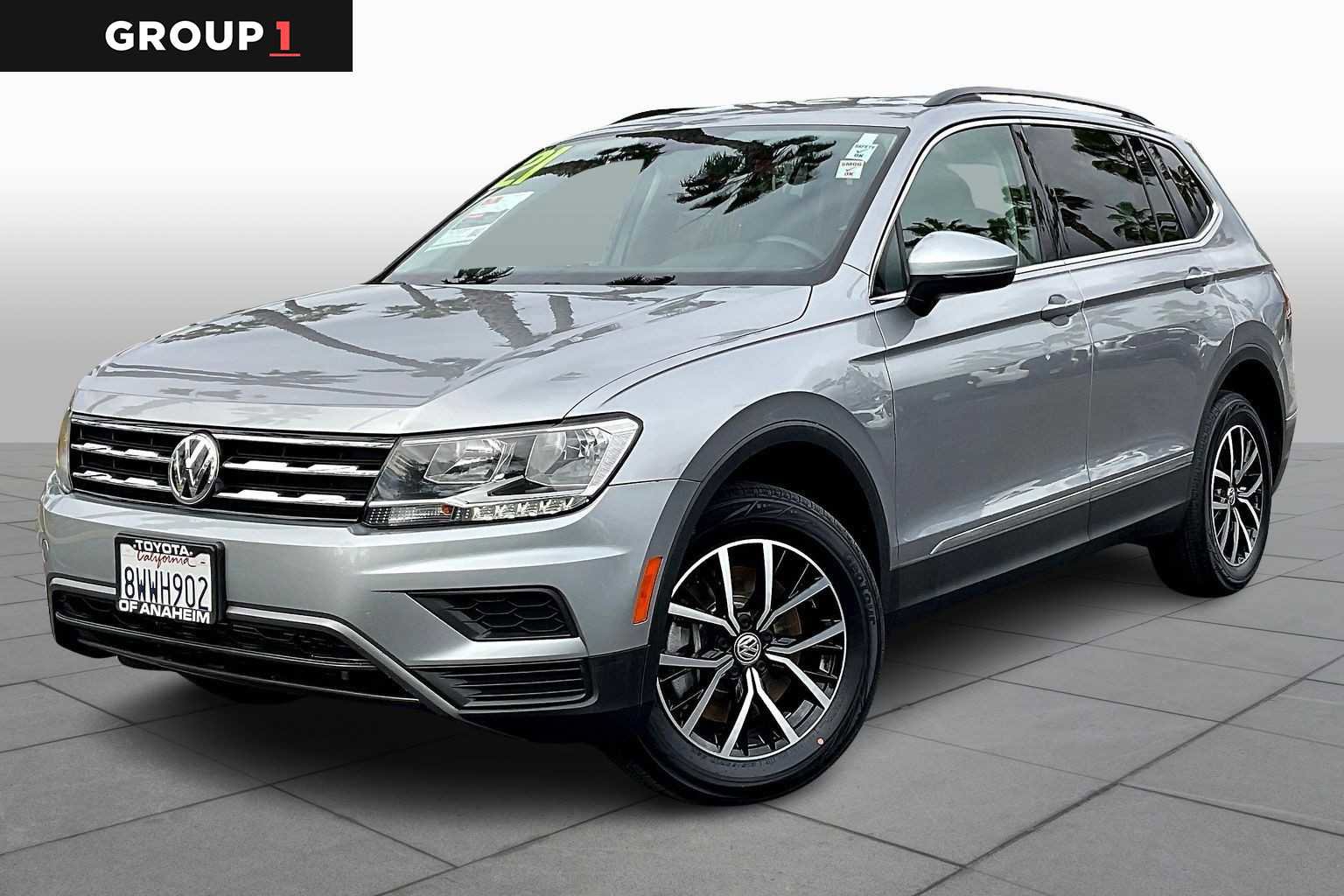 Used 2021 Volkswagen Tiguan SE image 1