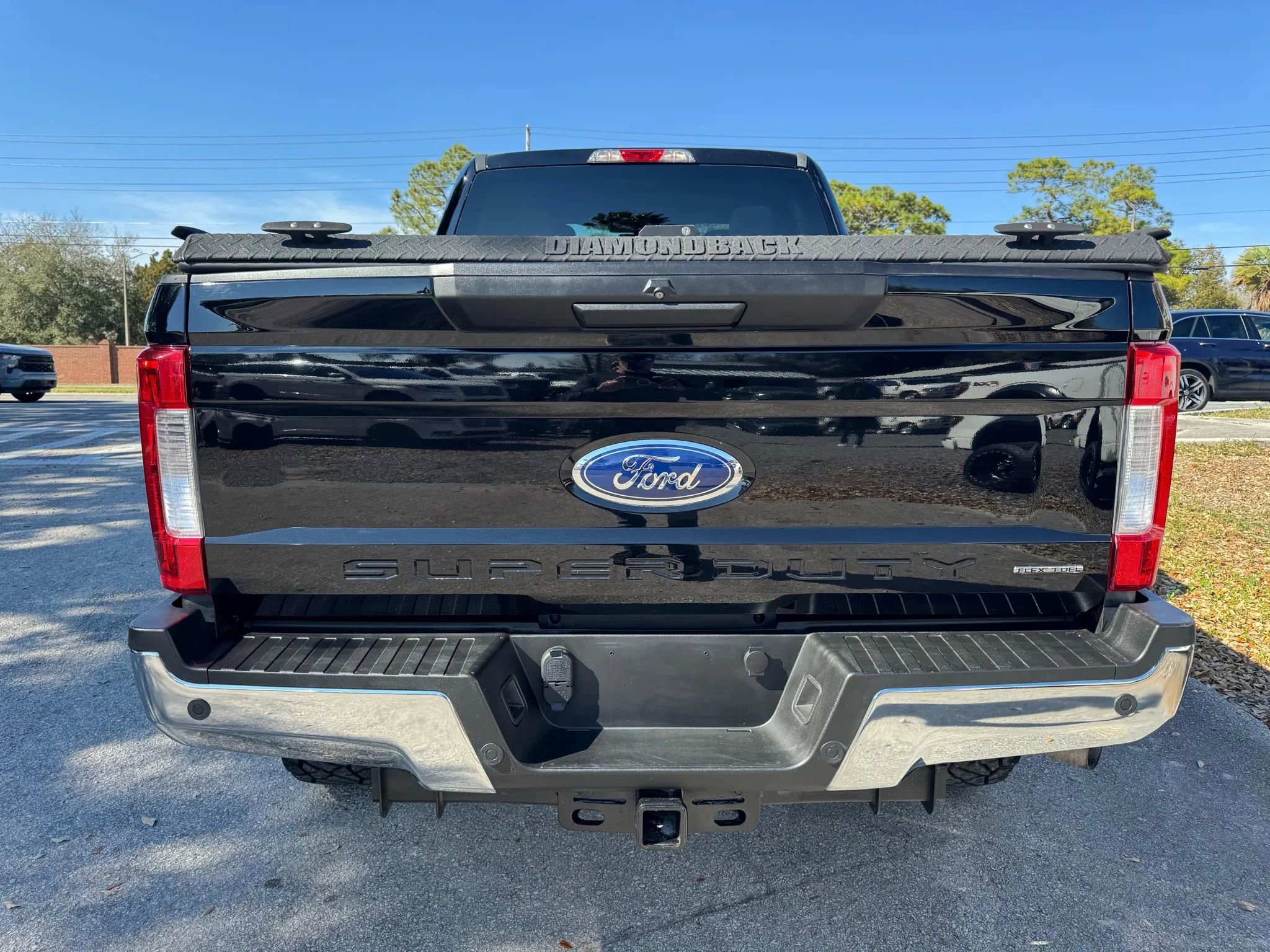 Used 2017 Ford F250 XLT w/ XLT Value Package image 4