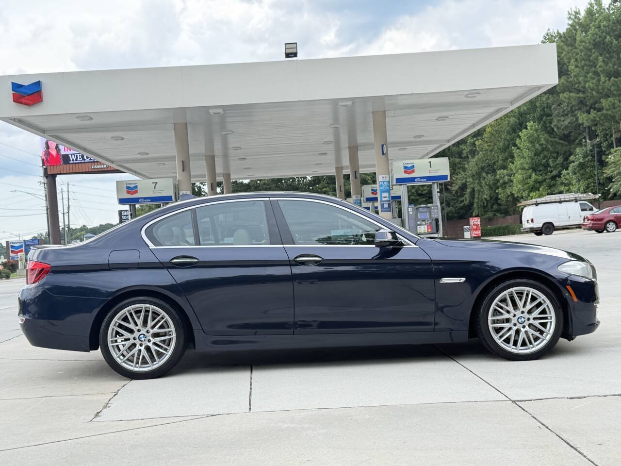 Used 2014 BMW 535d xDrive AWD/4WD image 24