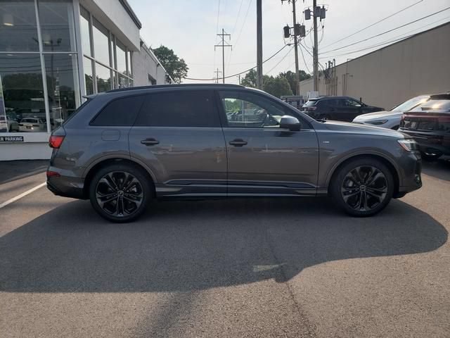 New 2026 Audi Q7 Premium Plus AWD/4WD image 2