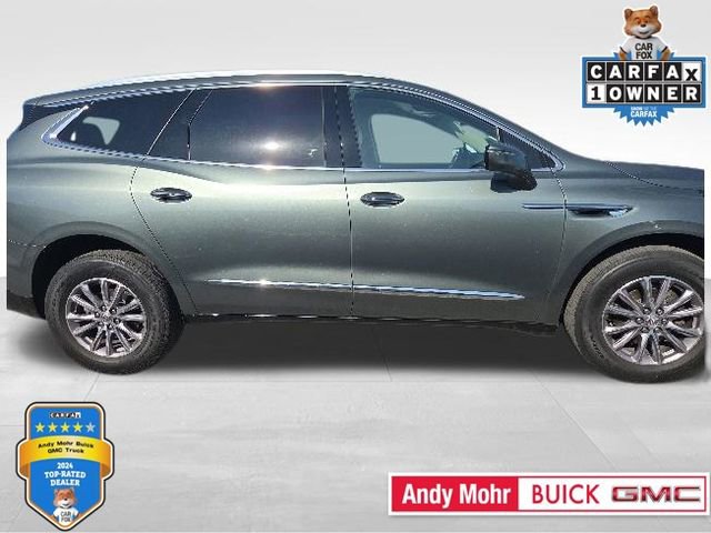 Used 2023 Buick Enclave Essence FWD image 1