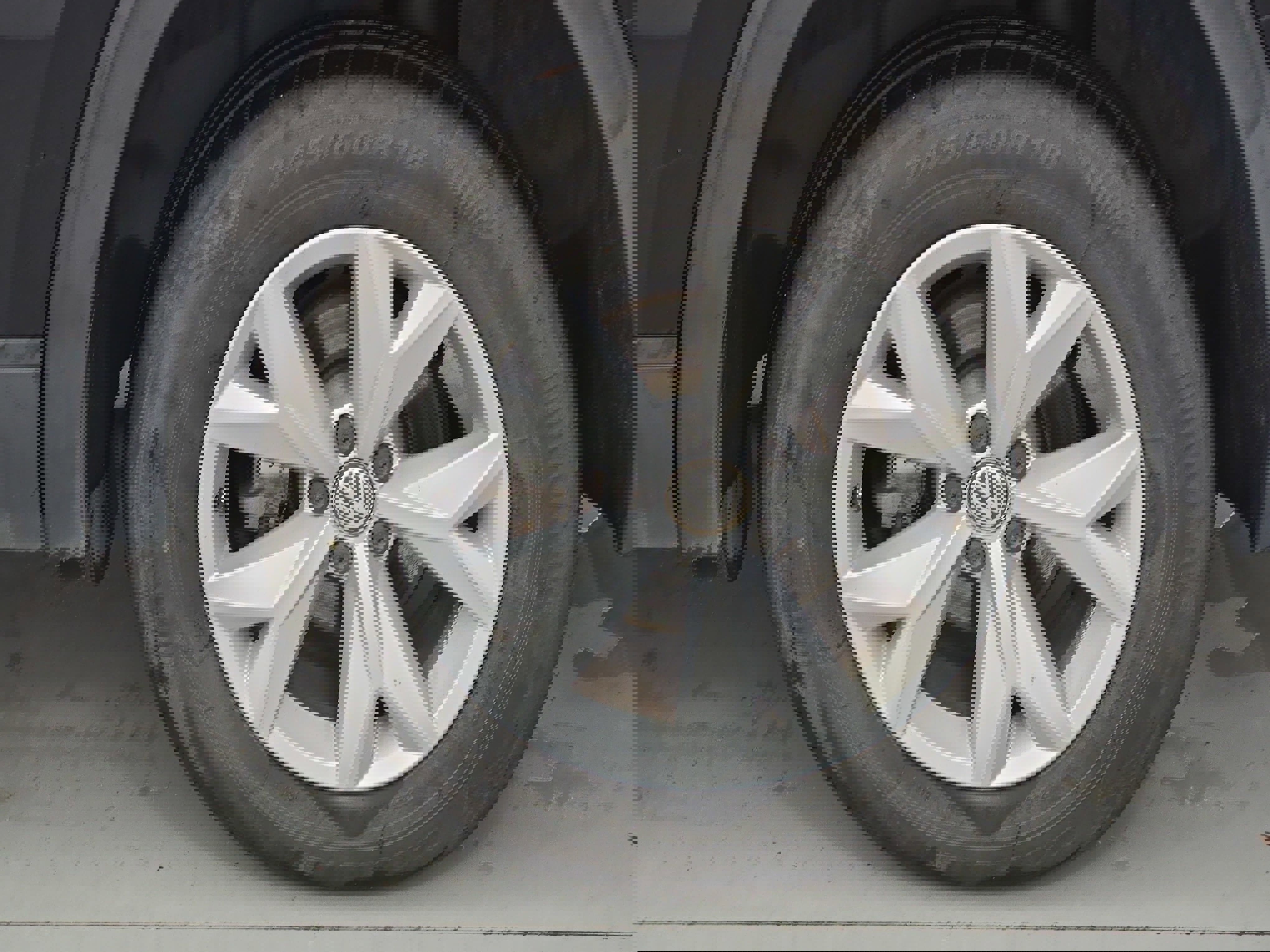 Used 2019 Volkswagen Atlas SE image 34