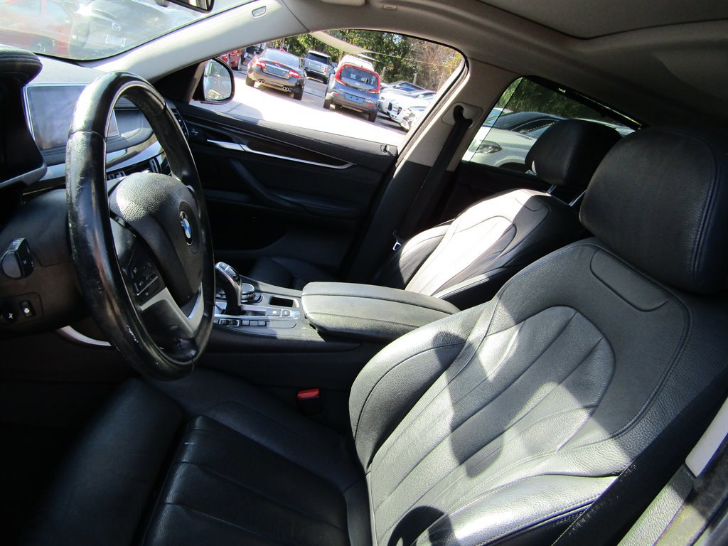 Used 2016 BMW X6 xDrive35i image 9