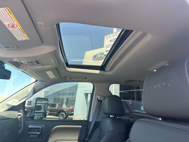 Used 2019 GMC Sierra 2500 Denali w/ Duramax Plus Package image 11