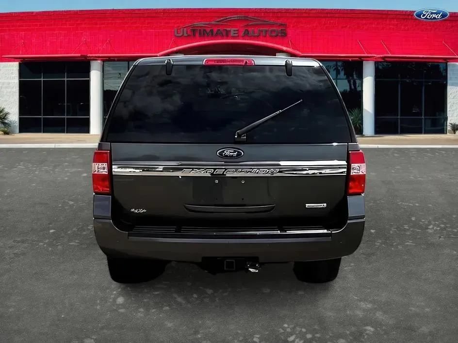 Used 2017 Ford Expedition XLT AWD/4WD image 8