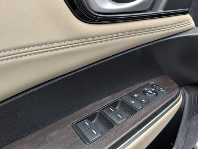 Used 2019 Honda Clarity Plug-In Hybrid image 14