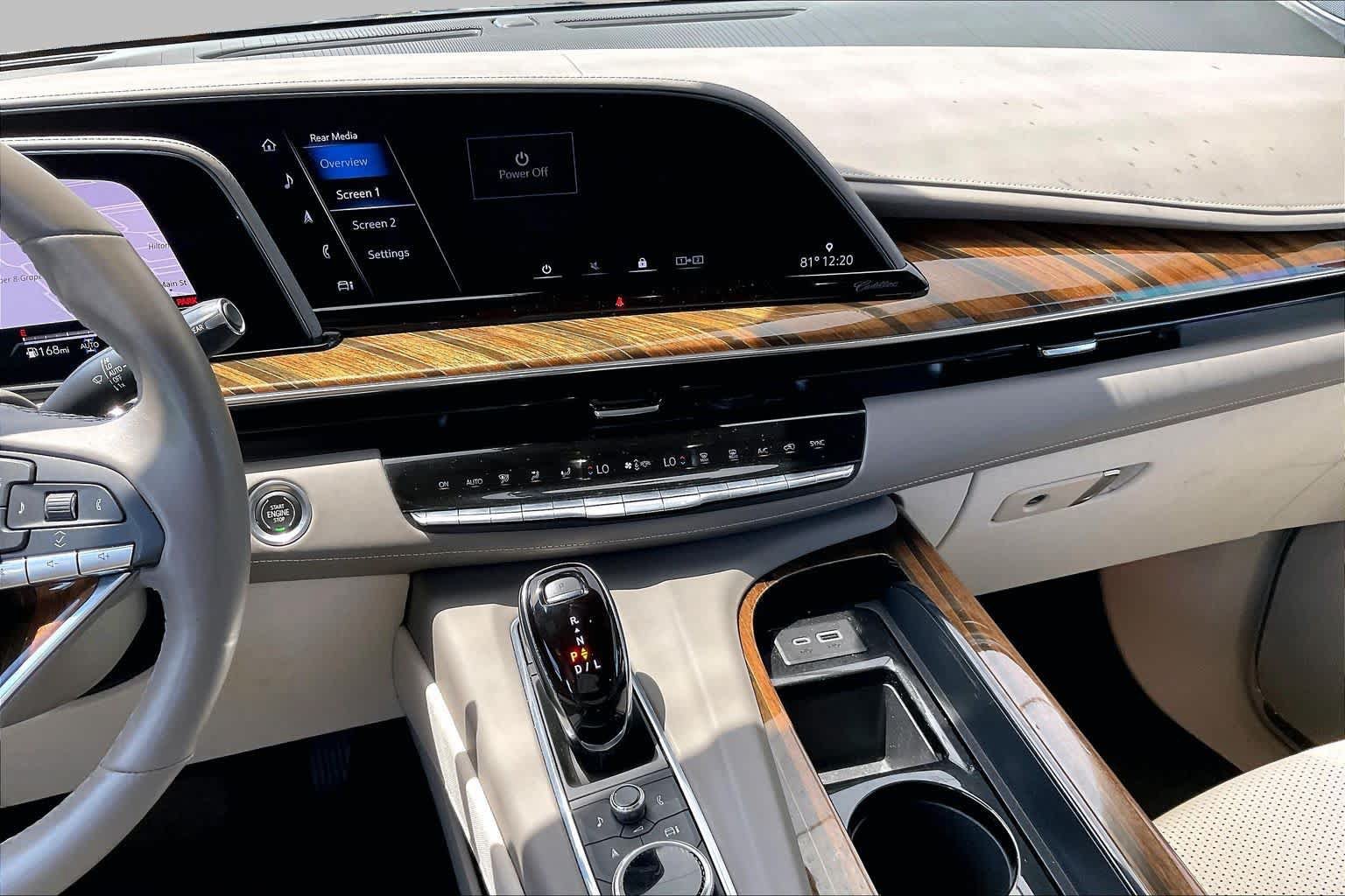 Used 2021 Cadillac Escalade Sport Platinum AWD/4WD image 7