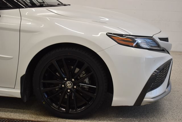Used 2021 Toyota Camry XSE w/ Navigation Package FWD image 13