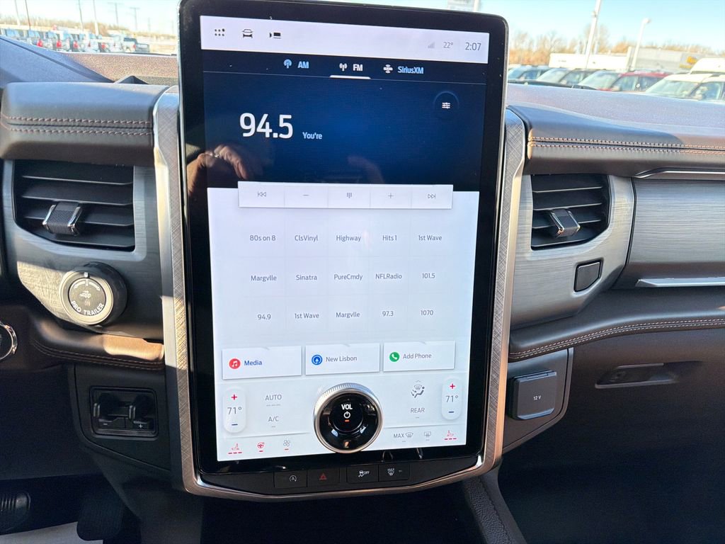 Used 2024 Ford Expedition Max King Ranch image 18