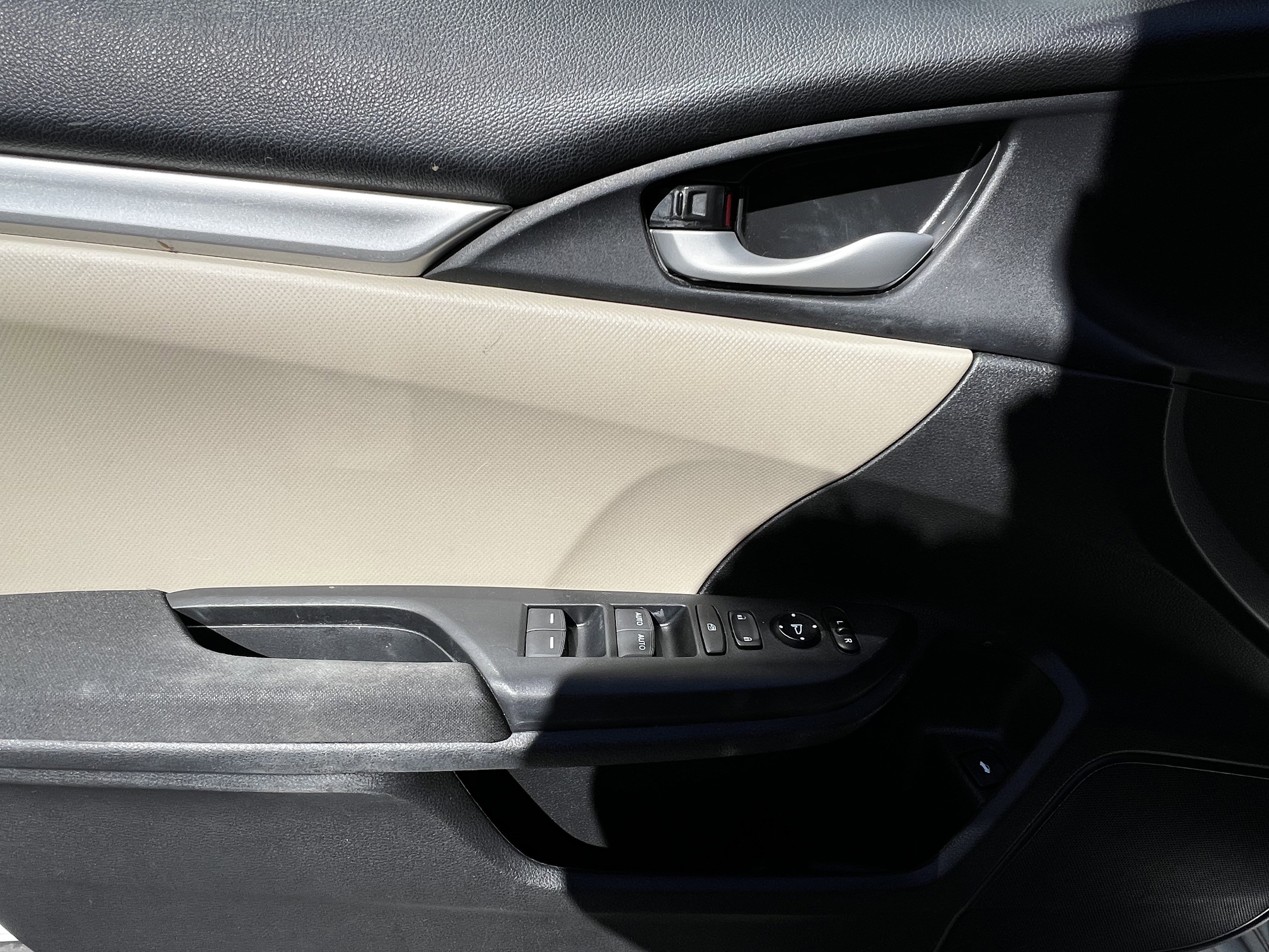 Used 2017 Honda Civic LX image 13