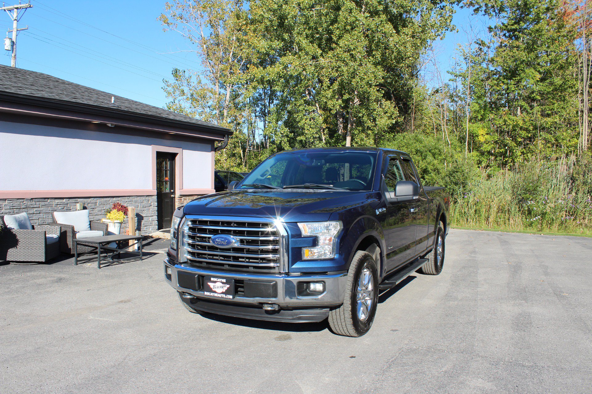 Used 2016 Ford F150 XLT w/ Equipment Group 302A Luxury AWD/4WD image 11