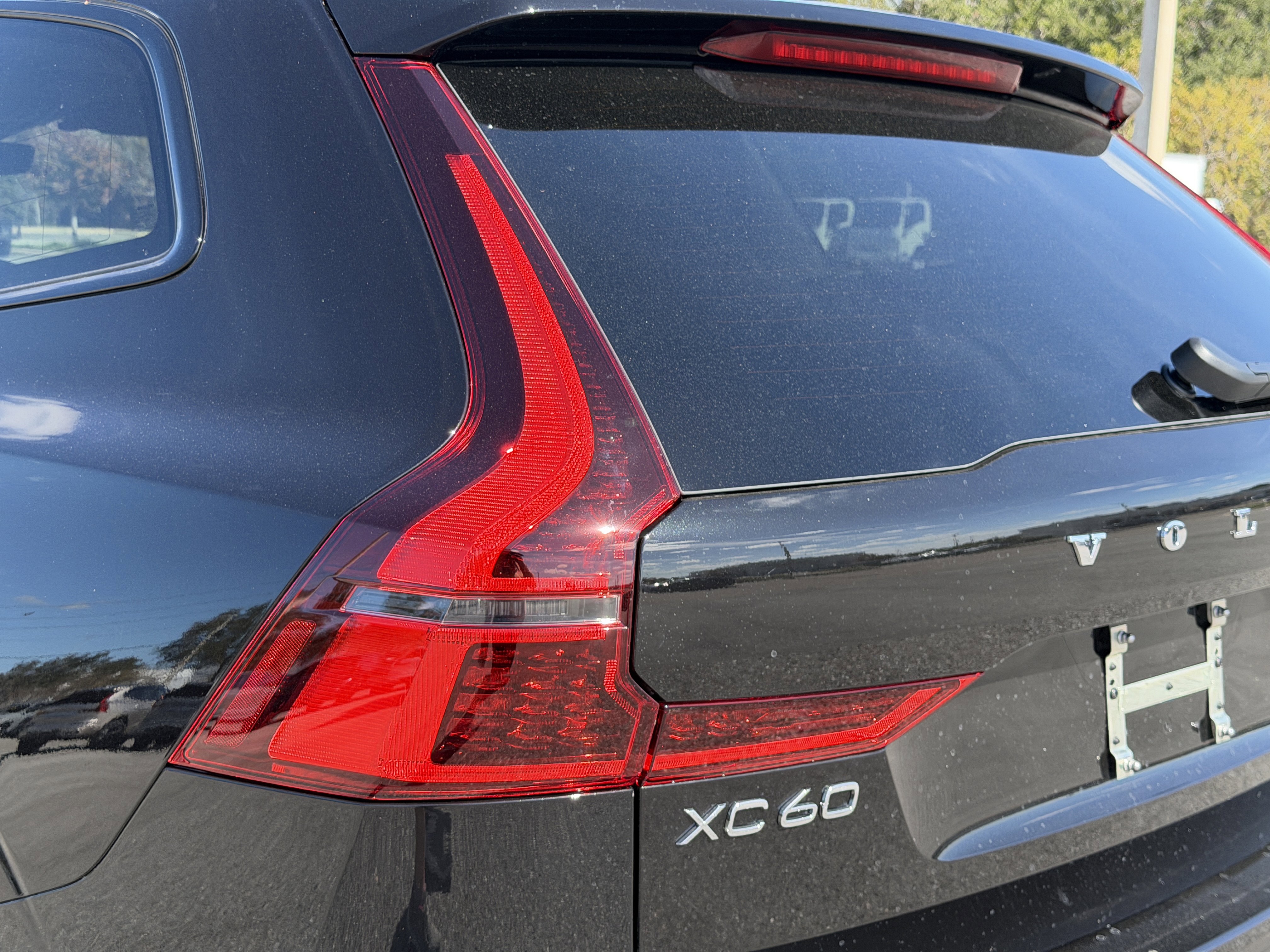 New 2026 Volvo XC60 B5 Core image 9