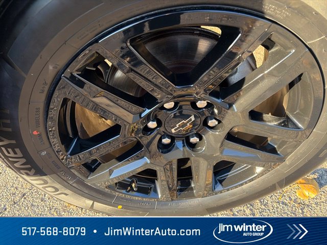 Used 2021 Chevrolet Silverado 1500 Custom Trail Boss w/ Safety Confidence Package AWD/4WD image 3