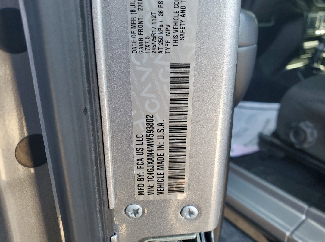 Used 2021 Jeep Wrangler Sport S image 30