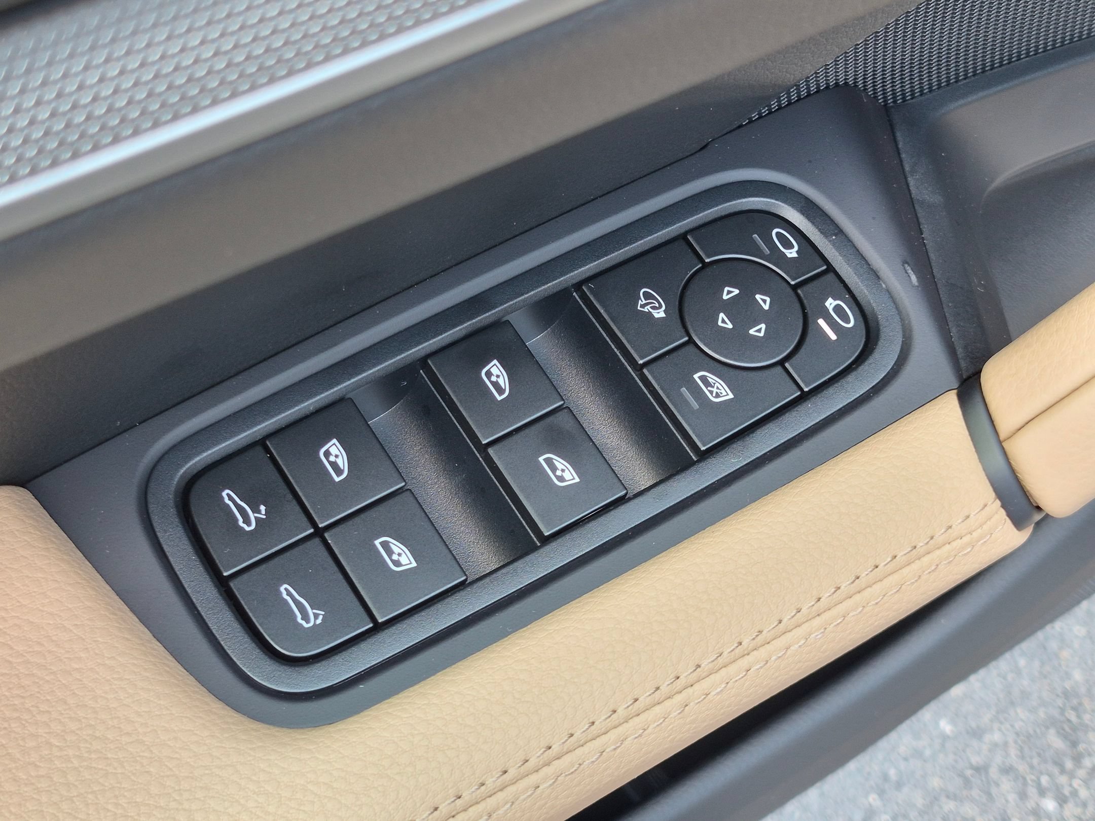 New 2026 Porsche Cayenne S AWD/4WD image 25