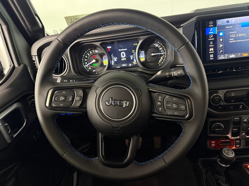 Used 2024 Jeep Wrangler Unlimited Rubicon 4xe AWD/4WD image 15