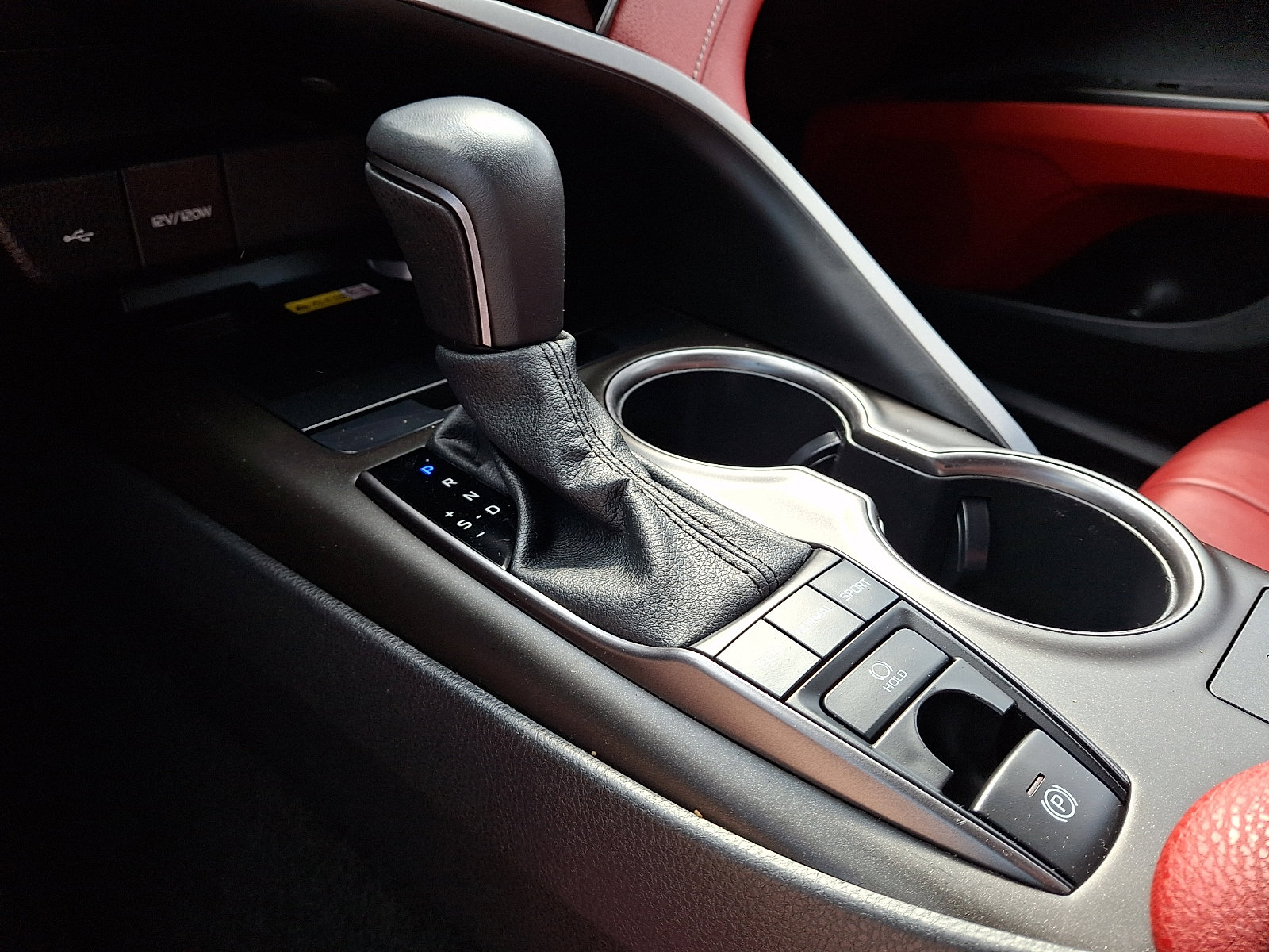 Used 2023 Toyota Camry XSE w/ Cold Weather Package FWD image 14