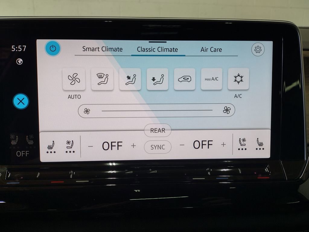 New 2026 Volkswagen Atlas SE image 29