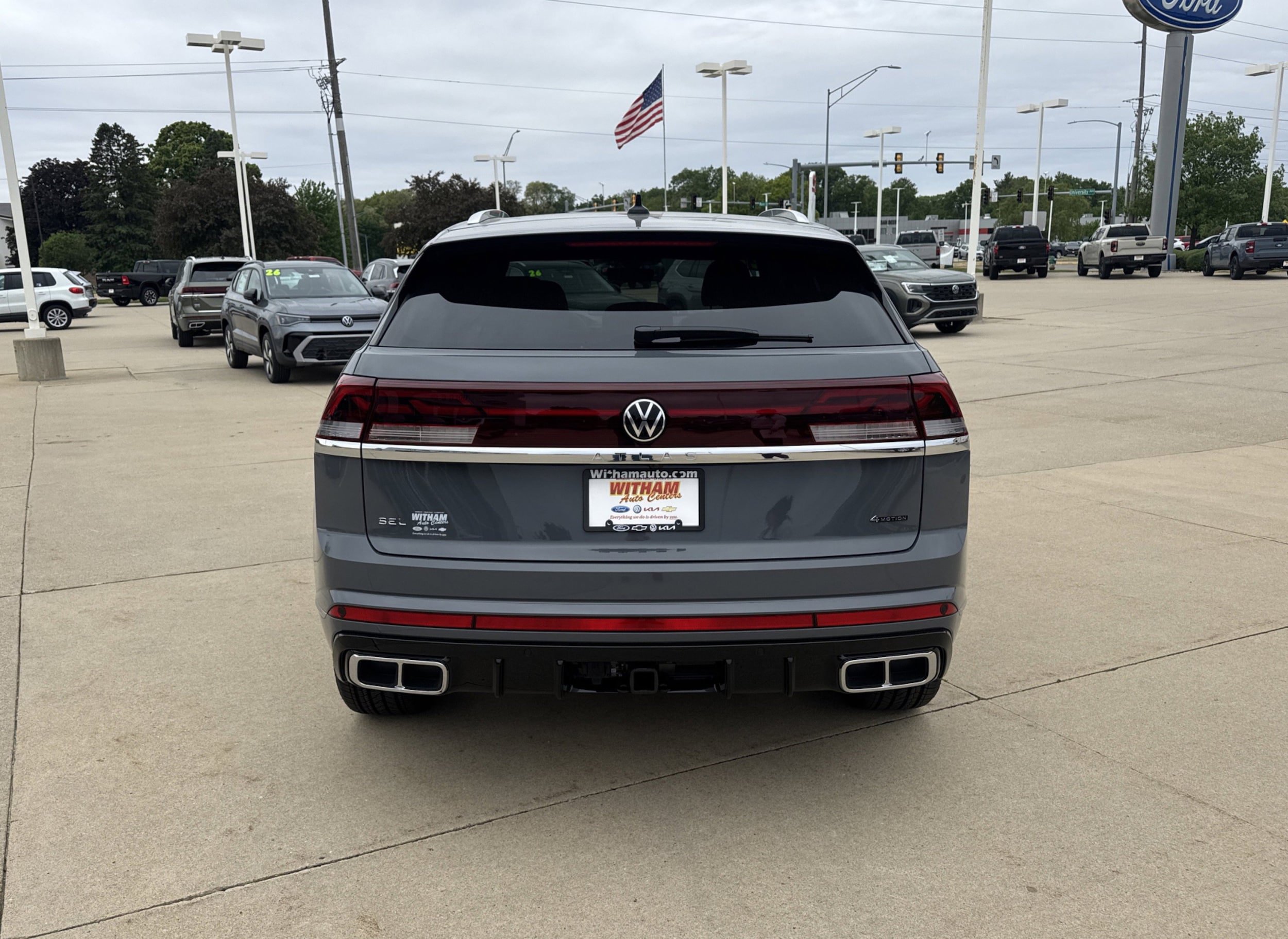 New 2026 Volkswagen Atlas Cross Sport SEL Premium R-Line AWD/4WD image 5