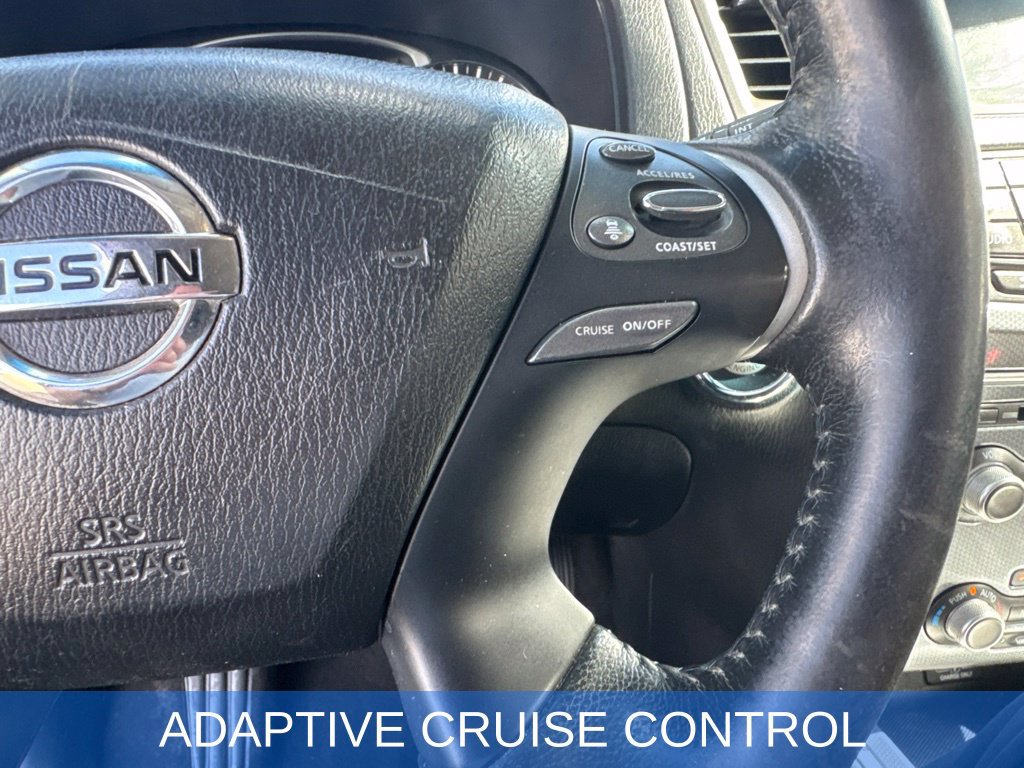 Used 2020 Nissan Pathfinder SL AWD/4WD image 16