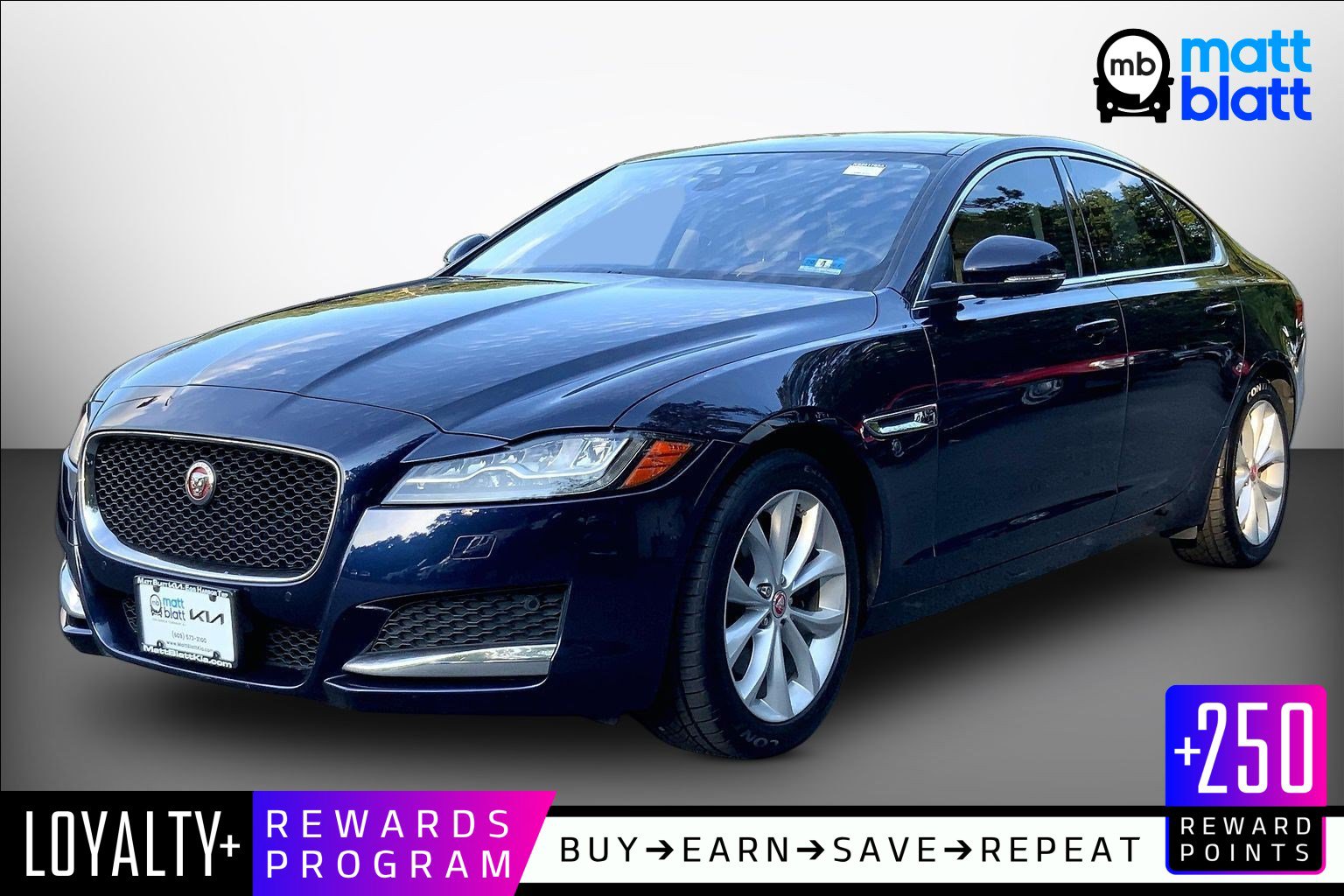 Used 2018 Jaguar XF Premium AWD/4WD image 1