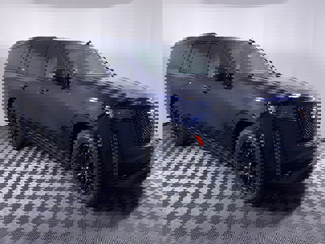 Certified 2024 Cadillac Escalade ESV Sport Platinum w/ LPO, ONYX Package image 22