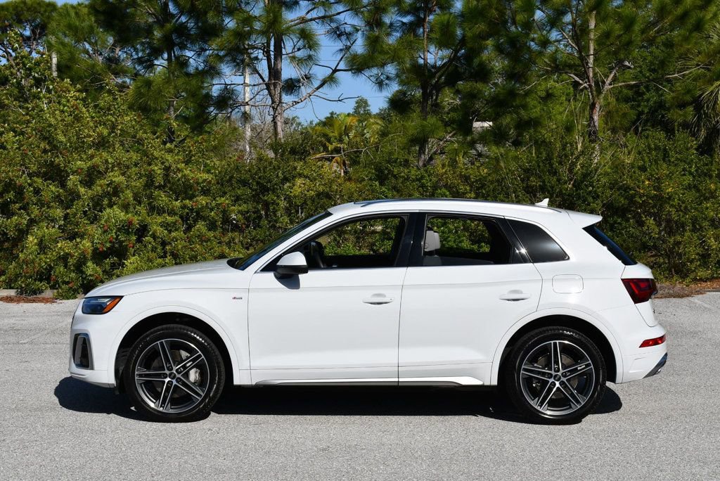 Used 2021 Audi Q5 e Premium Plus w/ Premium Plus Package image 25