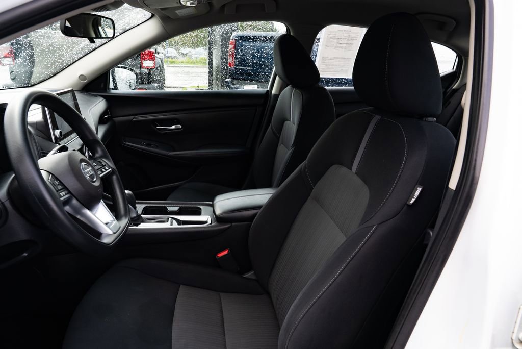 Used 2023 Nissan Sentra SV FWD image 17