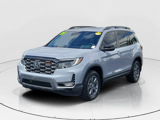 Certified 2025 Honda Passport TrailSport image 29