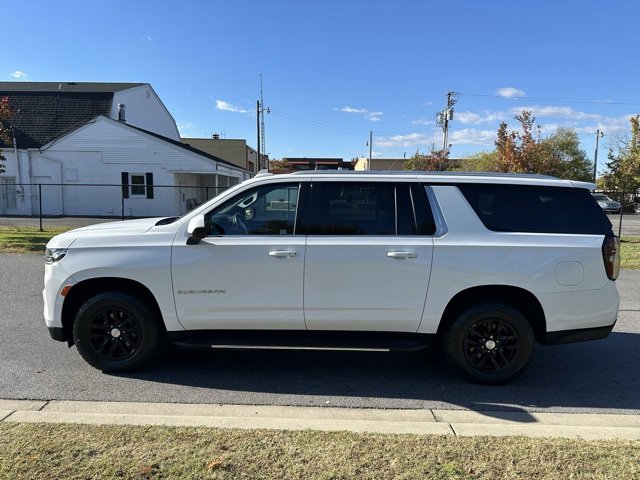 Used 2021 Chevrolet Suburban LT image 27