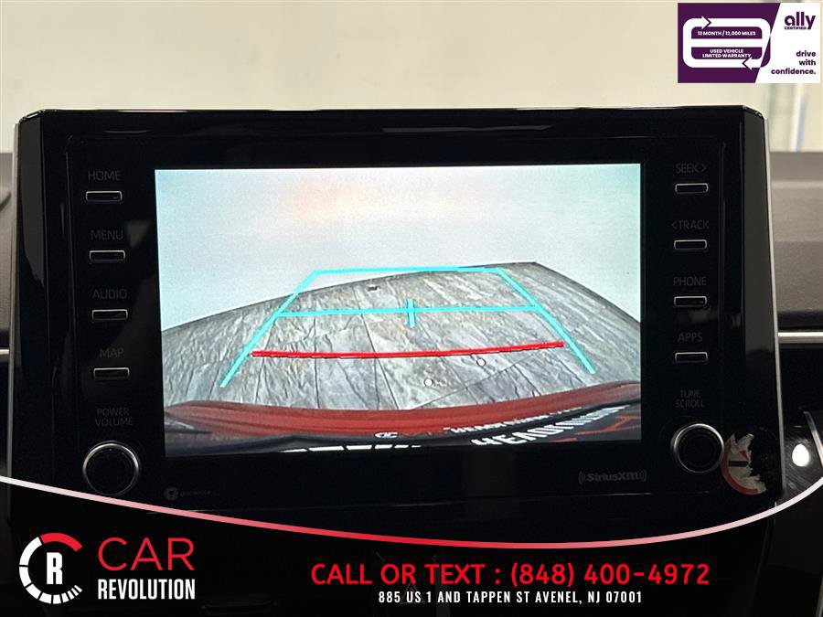 Used 2021 Toyota Corolla LE FWD image 20