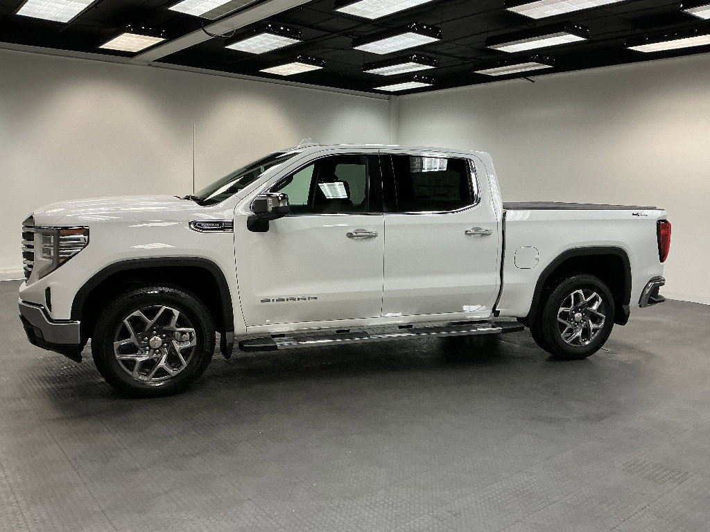 New 2026 GMC Sierra 1500 SLT w/ SLT Premium Package image 2