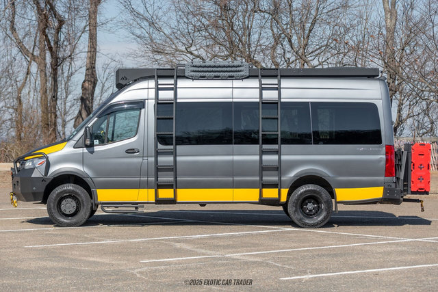 Used 2022 Mercedes-Benz Sprinter 3500 image 3