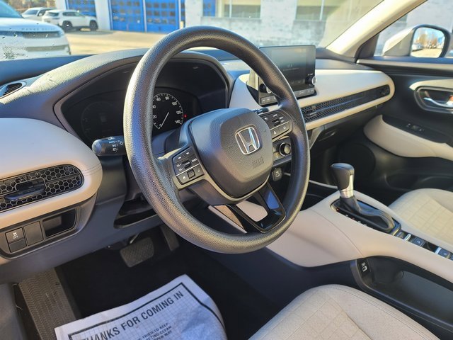 Certified 2023 Honda HR-V LX image 9