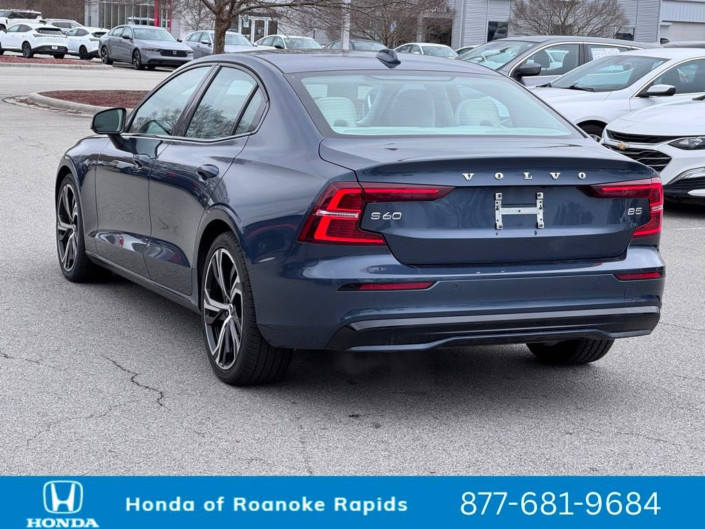 Used 2024 Volvo S60 B5 Core image 9