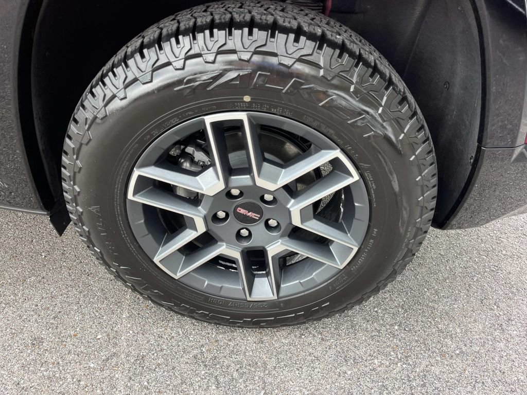 Used 2026 GMC Terrain AT4 w/ Convenience Package III AWD/4WD image 14