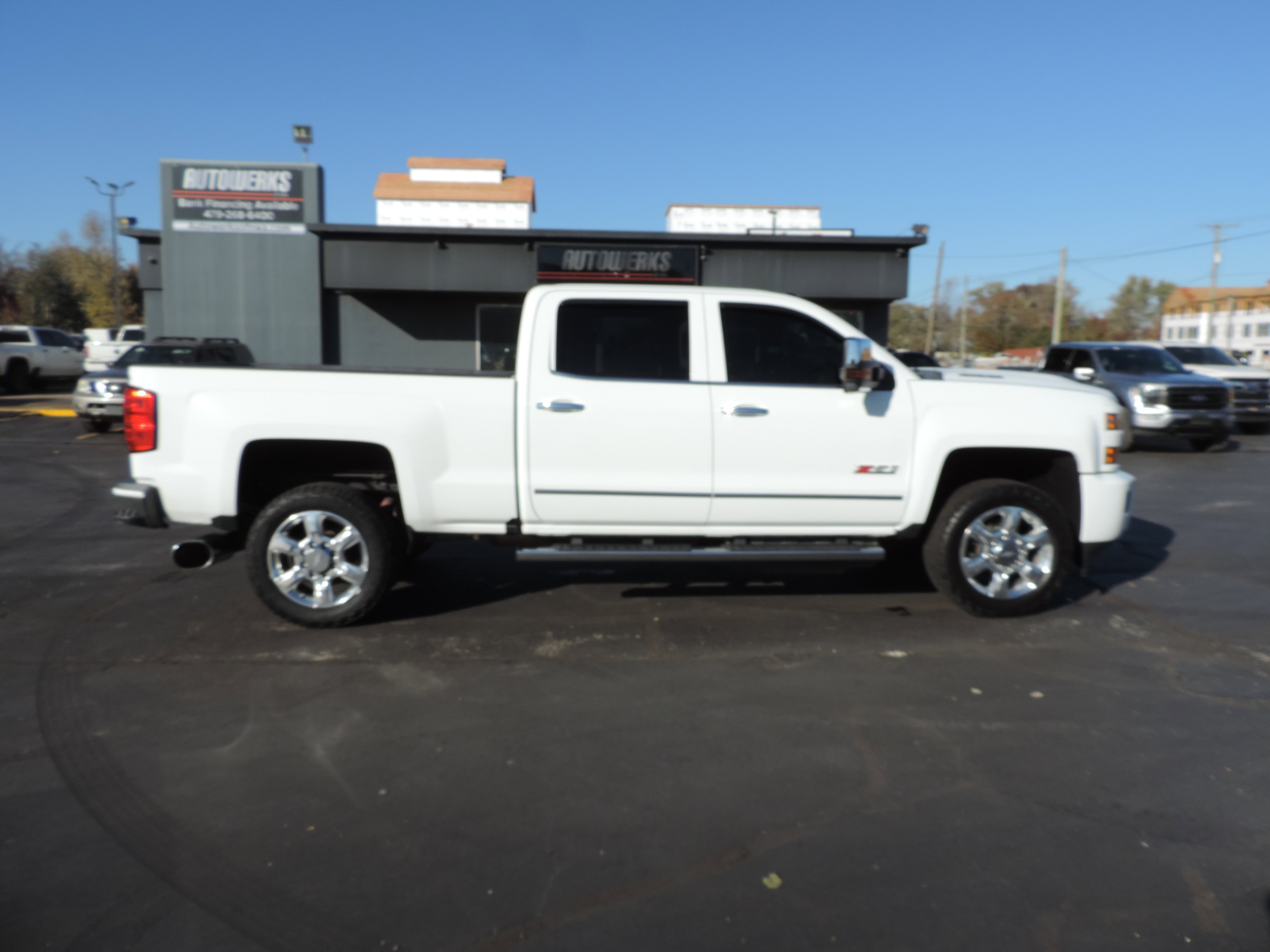 Used 2019 Chevrolet Silverado 2500 LTZ w/ Duramax Plus Package image 3