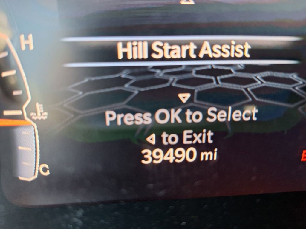 Used 2023 Jeep Compass Sport image 13